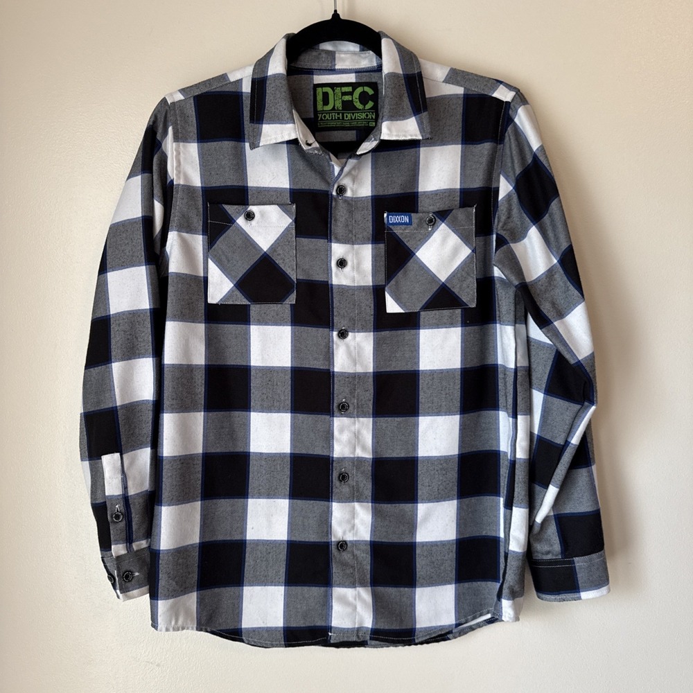 Dixxon Youth Fria Flannel Button Up Shirt Boys Size XL Black Plaid Long Sleeve‎